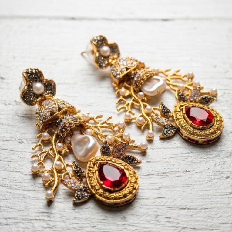 Gul-o-Shajar Danglers