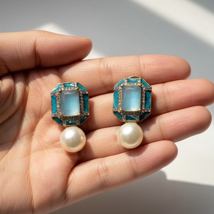 Sadaf Glow Studs
