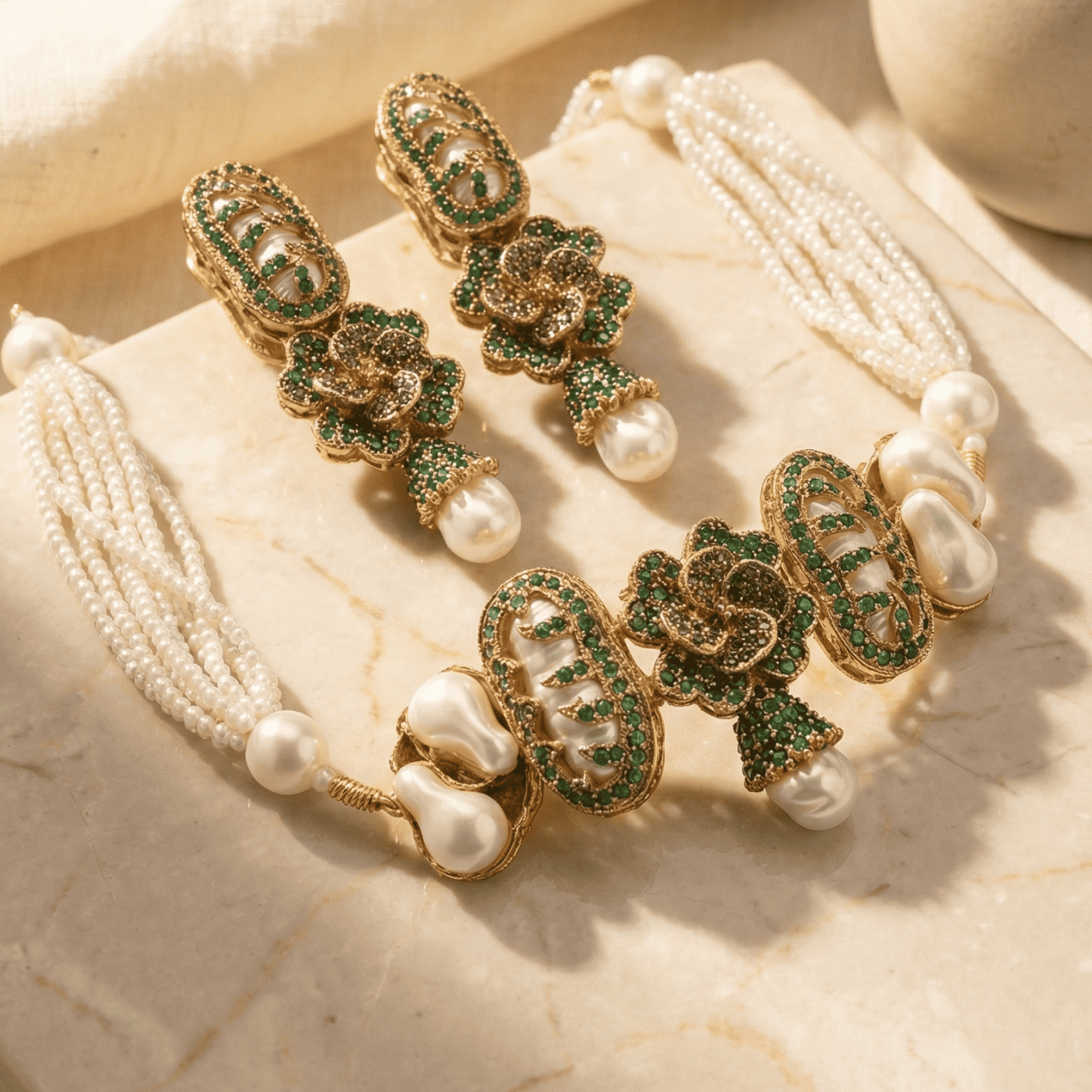 The Crimson Heritage Mother of Pearl Set