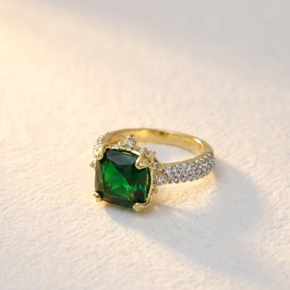 Cubic Zircons Ring With Gold Polish
