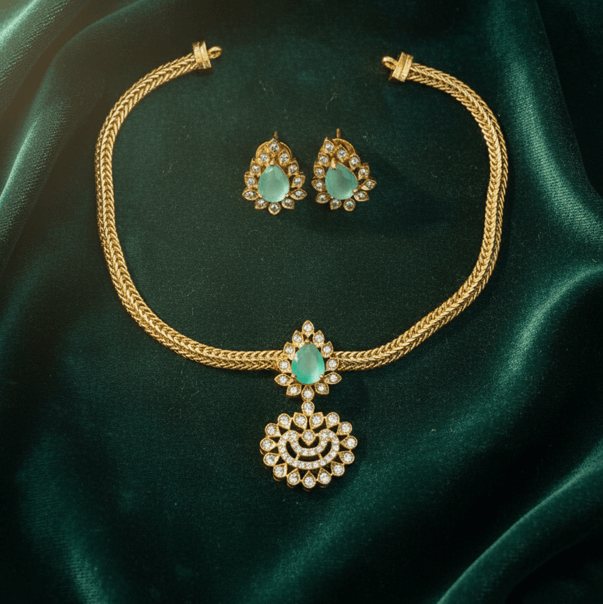 Zarrin Tassels Set