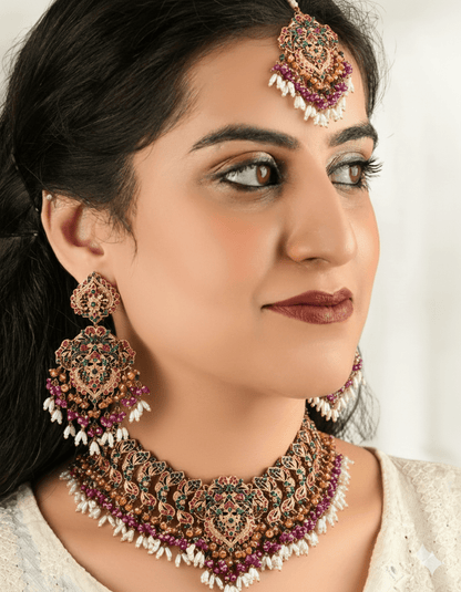 RUTAAB NAURATTAN SET