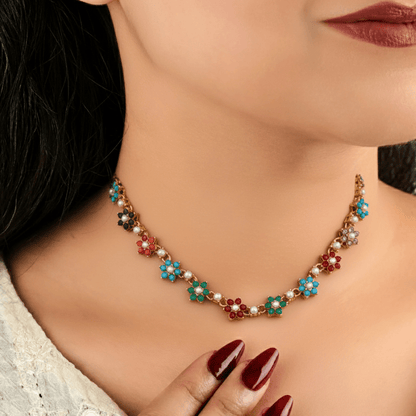 BLESSED BLOOM NECKLACE WITH EARRING