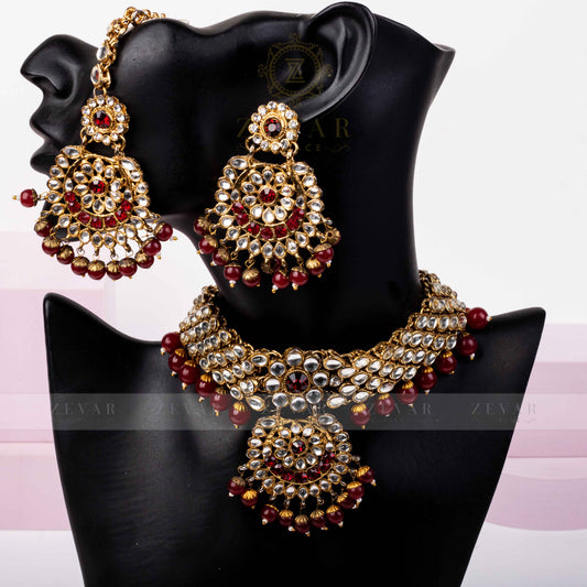 Stunning Kundan Set - 050