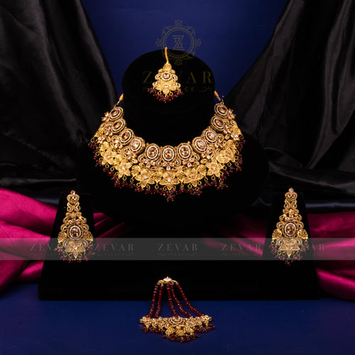 Bridal Stunning Kundan Set - 078