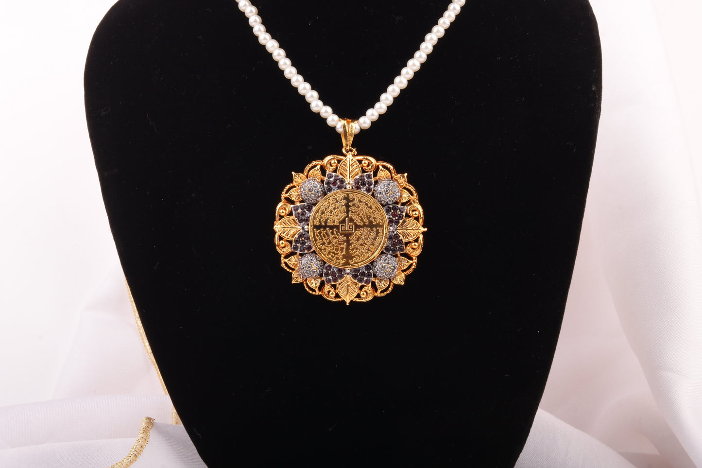 Calligraphy Pendant  070