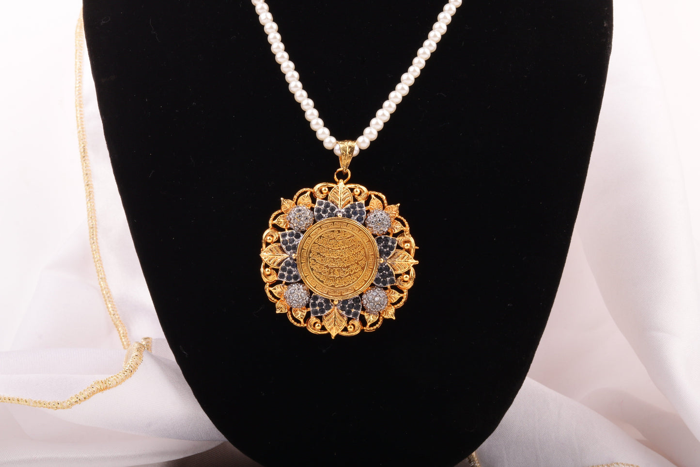 Calligraphy Pendant  073