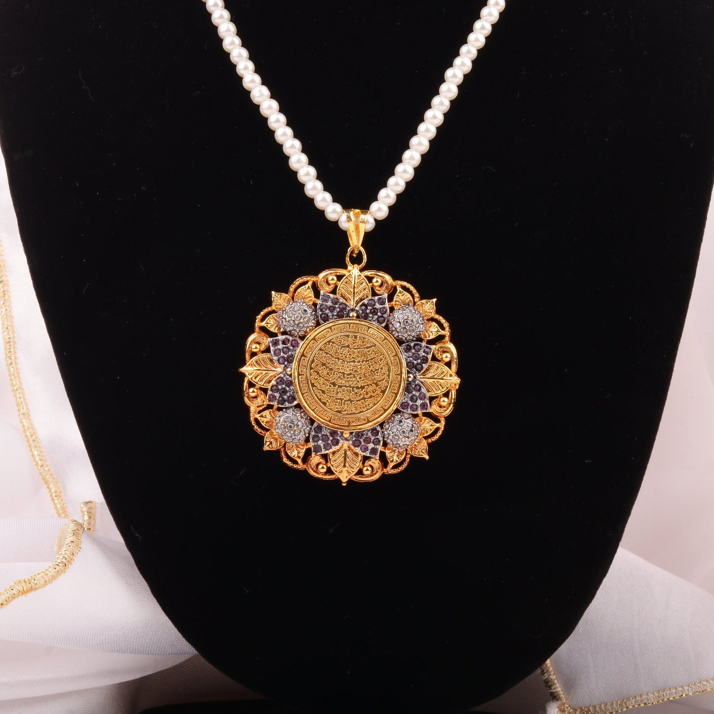 Calligraphy Pendant  073