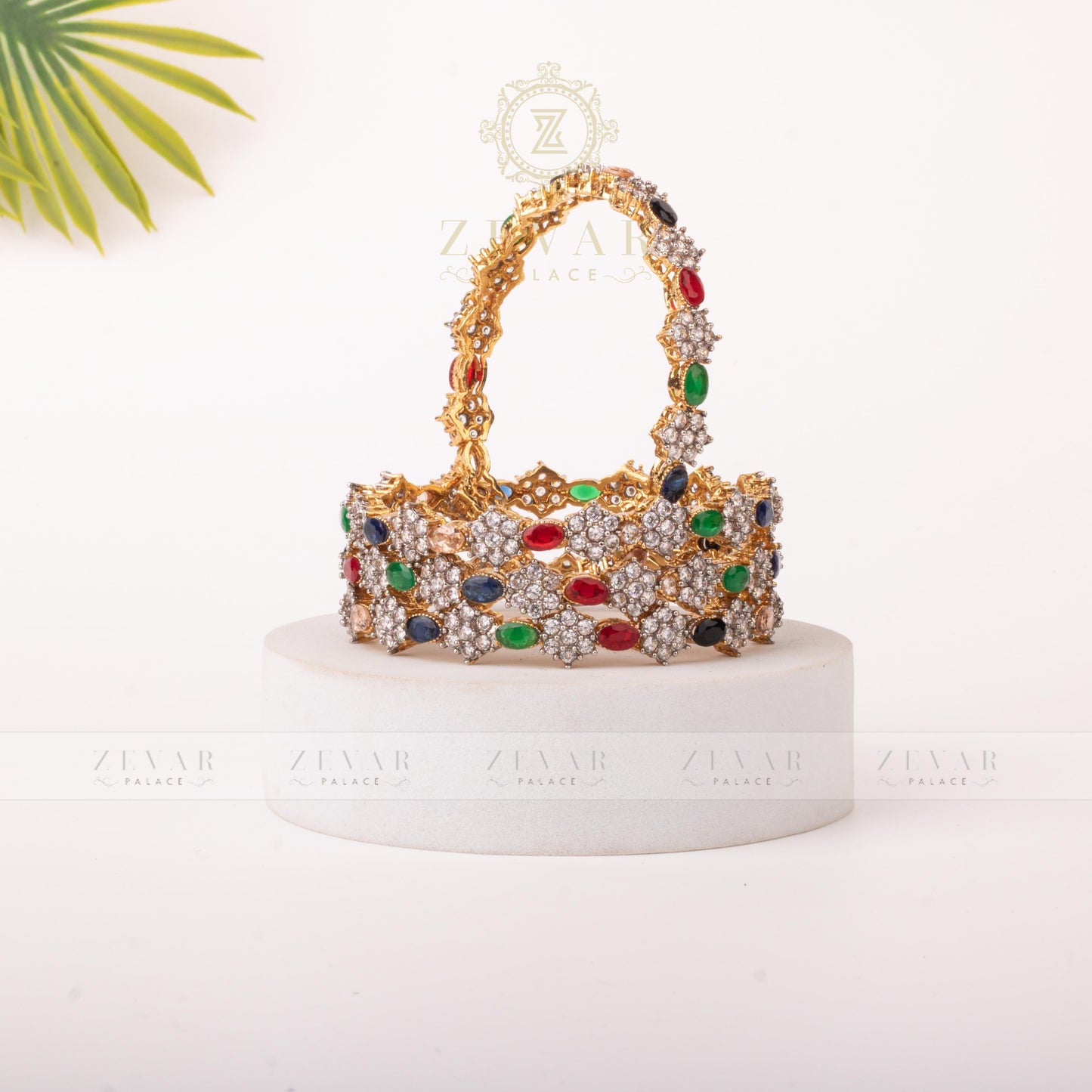 Zircons Bangle 04