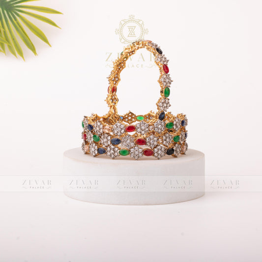 Zircons Bangle 04