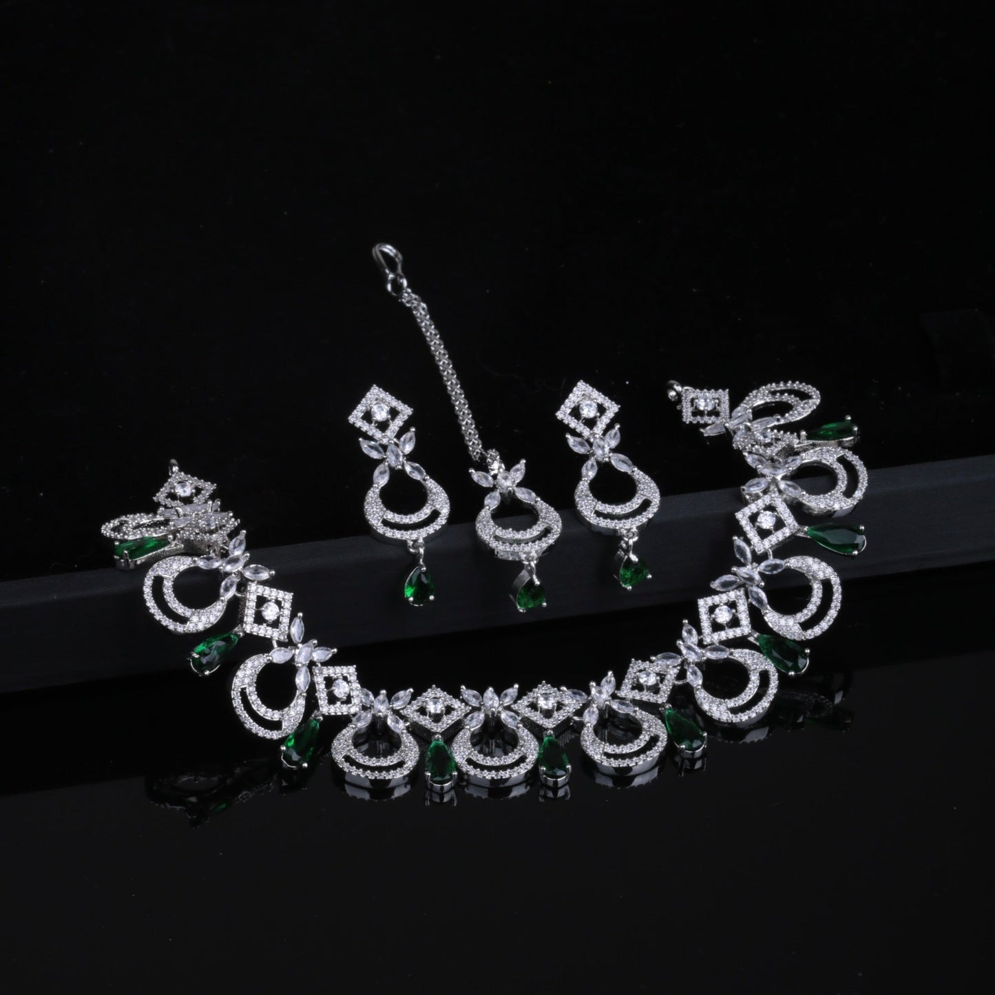 Celestial Charm Set Green 59