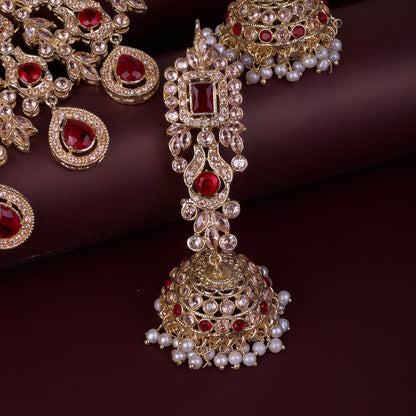 Kiara Advani Bridal Set
