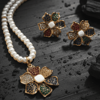 The Royal Fleur Pearl Set