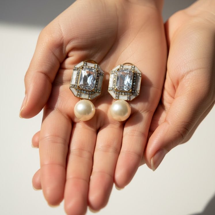 Sadaf Glow Studs