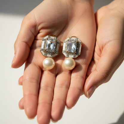 Sadaf Glow Studs