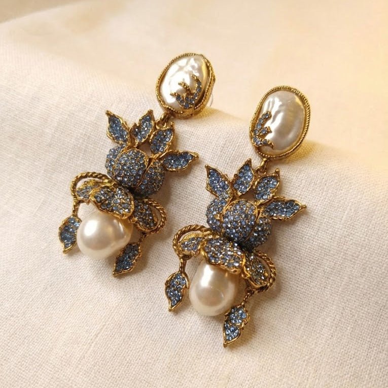 The Imperial Gilded Lotus Drops